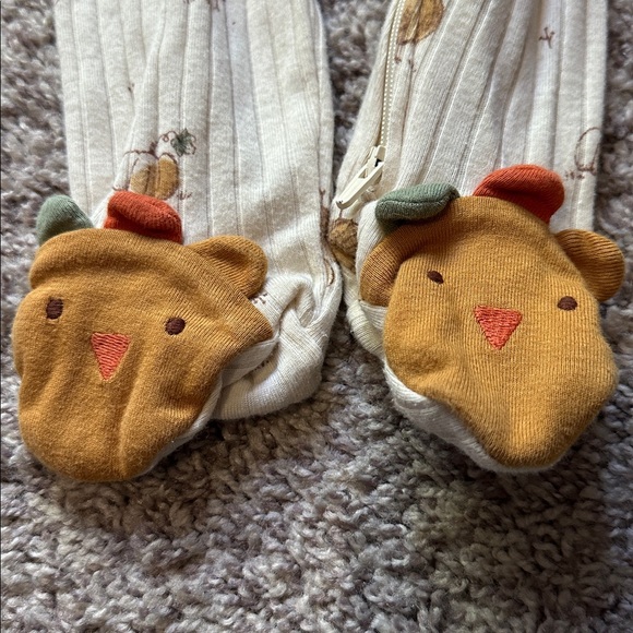 Carter's Cream Footed One Piece with Bear Pattern - Picture 4 of 4